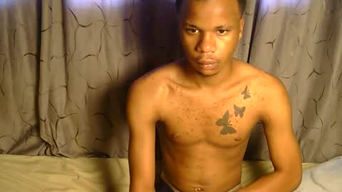 Snapshot of brownslim2 chatting on June 1, 2026, 6:48 am yas AND MILLA online show from June 1, 2026, 6:48 am