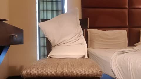 Snapshot of brownuncut3019 chatting on March 1, 2025, 4:37 am brownuncut3019 online show from March 1, 2025, 4:37 am