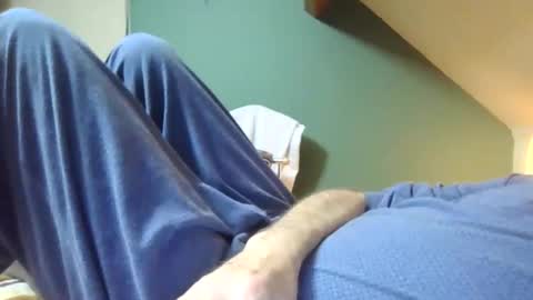 brtbrlss online show from October 13, 2025, 10:48 am