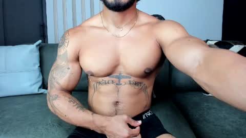Snapshot of bruce_roldan chatting on May 12, 2026, 2:08 am bruce roldan online show from May 12, 2026, 2:08 am