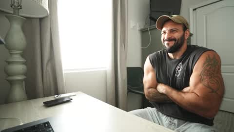 Snapshot of brucestryker chatting on September 27, 2025, 1:38 pm onlyfans BRUCESTRYKER online show from September 27, 2025, 1:38 pm