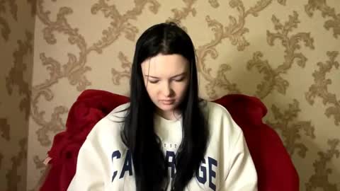 Snapshot of brunaceasor chatting on June 2, 2026, 12:07 pm Luna online show from June 2, 2026, 12:07 pm