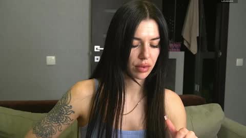 Snapshot of brunette_from_the_moon chatting on January 11, 2025, 8:32 pm Alice online show from January 11, 2025, 8:32 pm