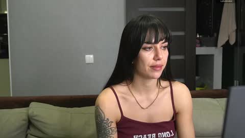 Snapshot of brunette_from_the_moon chatting on January 14, 2025, 9:51 pm Alice online show from January 14, 2025, 9:51 pm