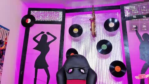  ChannelR  online show from April 13, 2026, 11:48 am