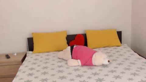 Snapshot of brunettgirl_ chatting on February 15, 2026, 5:15 am Ellis online show from February 15, 2026, 5:15 am