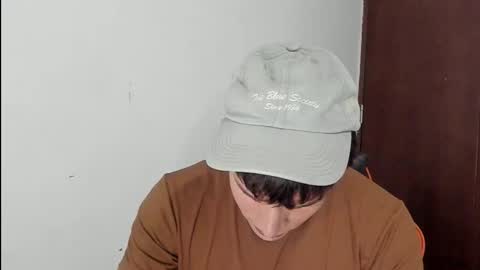 Snapshot of bruno_bellini chatting on February 8, 2026, 5:22 am Bruno Bellini online show from February 8, 2026, 5:22 am