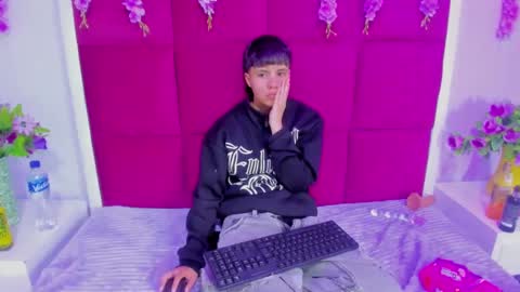 Bruno Cruz online show from September 24, 2025, 3:21 am