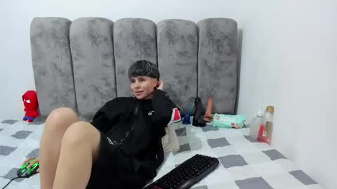Bruno Cruz online show from April 25, 2026, 2:47 am