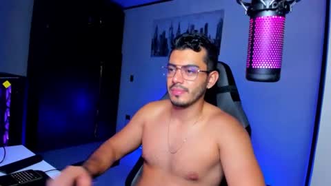 Snapshot of bruno_diaz31 chatting on December 24, 2024, 3:05 am Bruno online show from December 24, 2024, 3:05 am