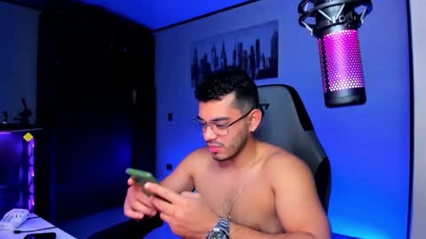 Snapshot of bruno_diaz31 chatting on February 27, 2025, 1:07 pm Bruno online show from February 27, 2025, 1:07 pm