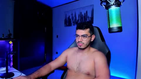 Snapshot of bruno_diaz31 chatting on March 3, 2025, 2:59 pm Bruno online show from March 3, 2025, 2:59 pm