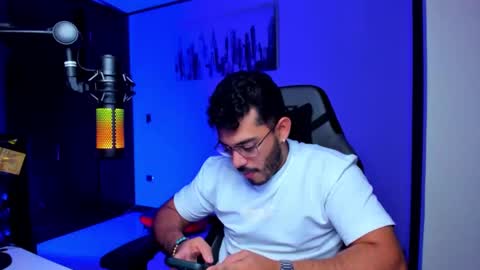 Snapshot of bruno_diaz31 chatting on October 14, 2025, 3:29 am Bruno online show from October 14, 2025, 3:29 am