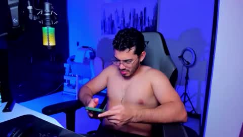 Bruno online show from April 13, 2026, 3:34 am