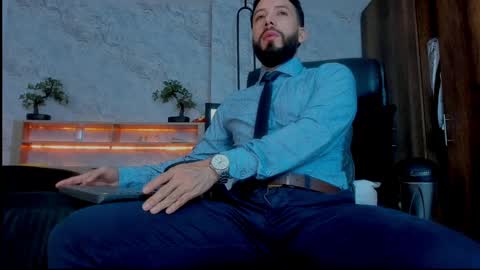 Snapshot of bruno_woods chatting on March 1, 2025, 11:50 am Andres Suarez online show from March 1, 2025, 11:50 am