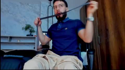 Snapshot of bruno_woods chatting on March 4, 2025, 12:39 am Andres Suarez online show from March 4, 2025, 12:39 am