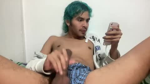 Snapshot of brunorevolver chatting on July 22, 2026, 5:43 am brunorevolver online show from July 22, 2026, 5:43 am