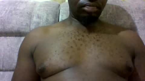 Snapshot of brusedarling chatting on December 3, 2025, 4:31 am brucedarling online show from December 3, 2025, 4:31 am