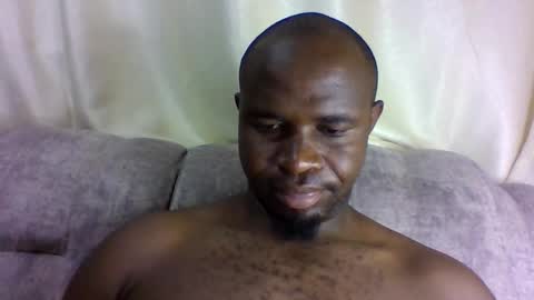 Snapshot of brusedarling chatting on April 9, 2026, 4:23 am brucedarling online show from April 9, 2026, 4:23 am