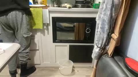 Steve... aka SkinnieDippin aka TimberTramp online show from April 1, 2026, 4:24 am