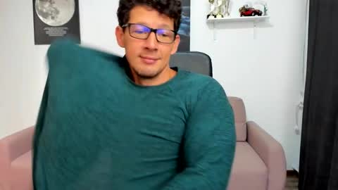 Brutus K online show from October 7, 2025, 3:58 am