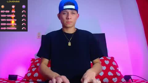 Snapshot of bryam_hot chatting on November 7, 2025, 1:05 am BRYAM INDEPENDENT MODEL online show from November 7, 2025, 1:05 am