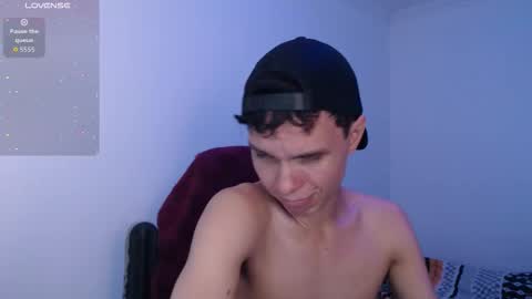 bryamado online show from February 22, 2026, 4:35 am