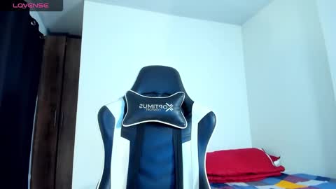 Snapshot of bryan_oficials chatting on September 25, 2025, 4:16 am bryan_oficials online show from September 25, 2025, 4:16 am