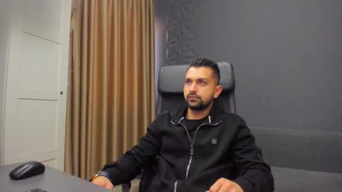 Snapshot of brycereign chatting on March 16, 2026, 5:24 am BryceReign online show from March 16, 2026, 5:24 am