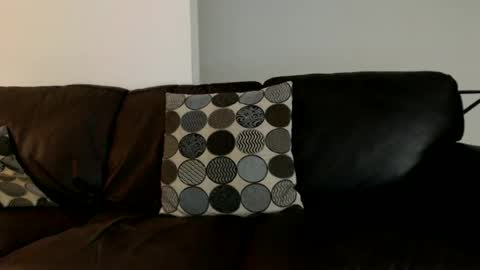 Snapshot of bshop chatting on January 12, 2025, 1:32 am BShop online show from January 12, 2025, 1:32 am