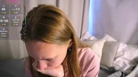 Sabrina  online show from June 3, 2026, 4:04 am
