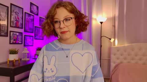 Snapshot of bubblegum_babe_ chatting on September 30, 2025, 8:14 pm Alice online show from September 30, 2025, 8:14 pm