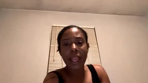 Snapshot of bubblezthedoll chatting on February 28, 2026, 1:17 am Bubblez the Doll online show from February 28, 2026, 1:17 am