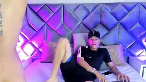 Snapshot of buda_and_cataleya_ chatting on February 12, 2026, 2:23 pm Buda y Cataleya online show from February 12, 2026, 2:23 pm