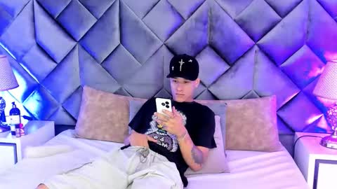 Snapshot of buda_and_cataleya_ chatting on March 2, 2026, 12:56 pm Buda y Cataleya online show from March 2, 2026, 12:56 pm