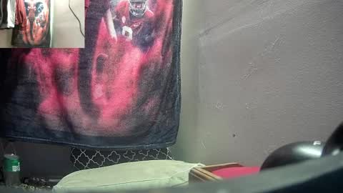 Snapshot of budsonly33 chatting on January 28, 2025, 1:27 pm budsonly33 online show from January 28, 2025, 1:27 pm