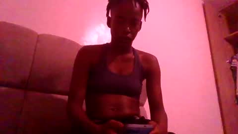 Snapshot of buffybaby_2 chatting on February 8, 2026, 7:17 pm buffybaby_2 online show from February 8, 2026, 7:17 pm