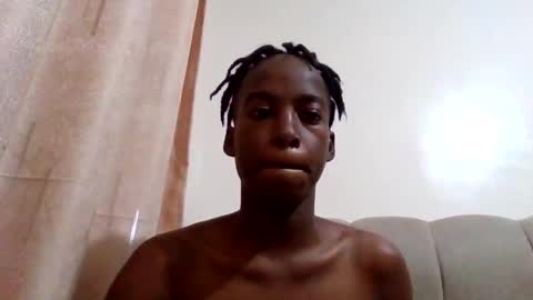 Snapshot of buffybaby_2 chatting on February 14, 2026, 5:43 pm buffybaby_2 online show from February 14, 2026, 5:43 pm