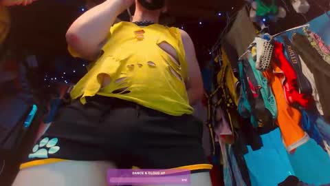 Snapshot of bulgetasticc chatting on February 14, 2026, 2:19 am BulgetasticC online show from February 14, 2026, 2:19 am