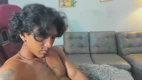 bull_cam online show from February 15, 2026, 5:42 pm