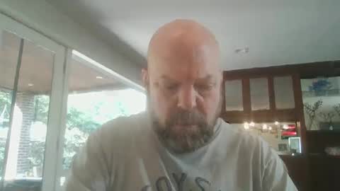 Snapshot of bulldog302w chatting on April 6, 2026, 2:40 pm bulldog302w online show from April 6, 2026, 2:40 pm