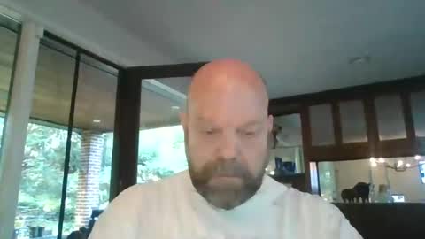 Snapshot of bulldog302w chatting on June 15, 2026, 11:23 am bulldog302w online show from June 15, 2026, 11:23 am