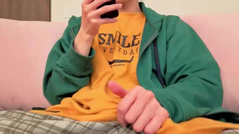 Snapshot of bumblubee chatting on September 22, 2025, 9:06 pm Tonny online show from September 22, 2025, 9:06 pm