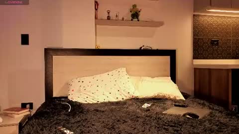 Tonny online show from July 9, 2026, 8:13 pm