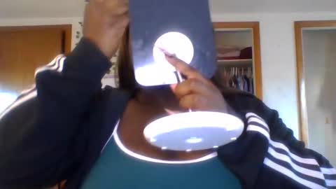 Snapshot of bunny8354367 chatting on September 21, 2025, 10:11 pm Bunny online show from September 21, 2025, 10:11 pm