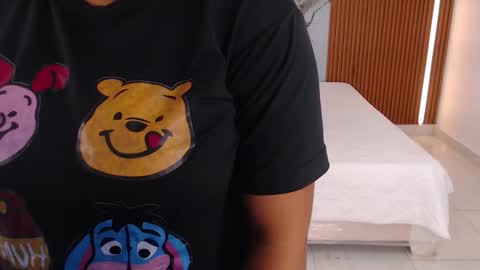 Rossi Hill online show from February 6, 2026, 12:19 pm