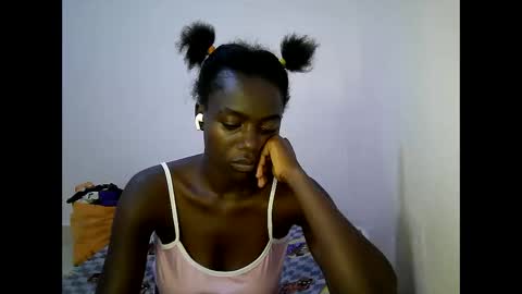 bunny_bliss1 online show from May 30, 2026, 3:14 am