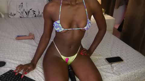 QUEEN independent model online show from March 22, 2026, 9:23 am