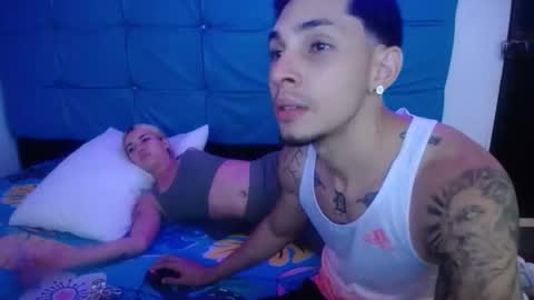 Snapshot of bunny_petit chatting on November 6, 2025, 11:04 pm Buny online show from November 6, 2025, 11:04 pm