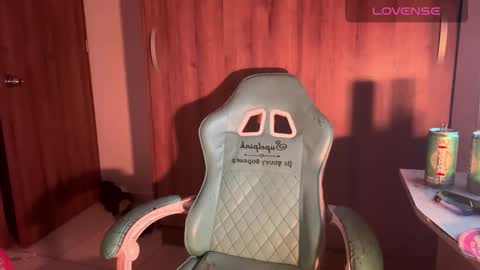 Isa online show from September 28, 2025, 12:05 am